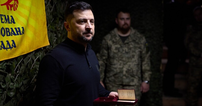 Зеленський відвідав 65 ОМБр, яка тримає оборону на Оріхівському напрямку