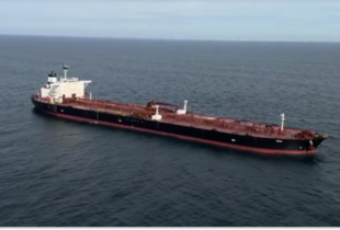 Доходи росії від експорту нафти впали на $2,3 млрд через удари по НПЗ та санкції