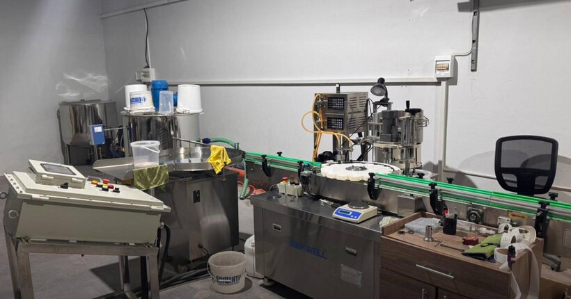 Прикордонники ліквідували підпільне виробництво електронних сигарет на понад 10 млн грн