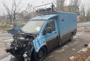 Росіяни дроном атакували автівку Костянтинівської МВА: двоє працівників поранено