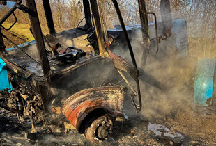 На Миколаївщині під час роботи в полі на боєприпасі підірвався тракторист