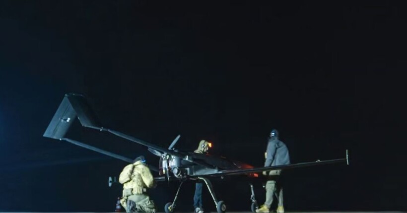 Донецьк атакували невідомі дрони: місцеві жаліються на перебої зі світлом