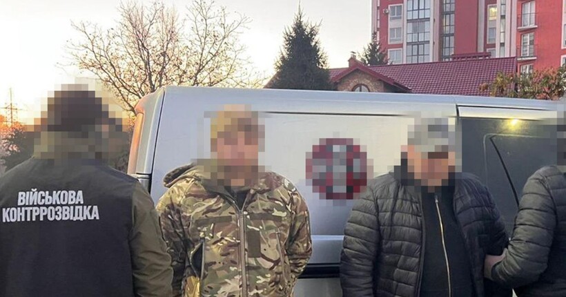 Фіктивні діагнози та нелегальний виїзд: поліція та СБУ викрили нові схеми ухилення від мобілізації