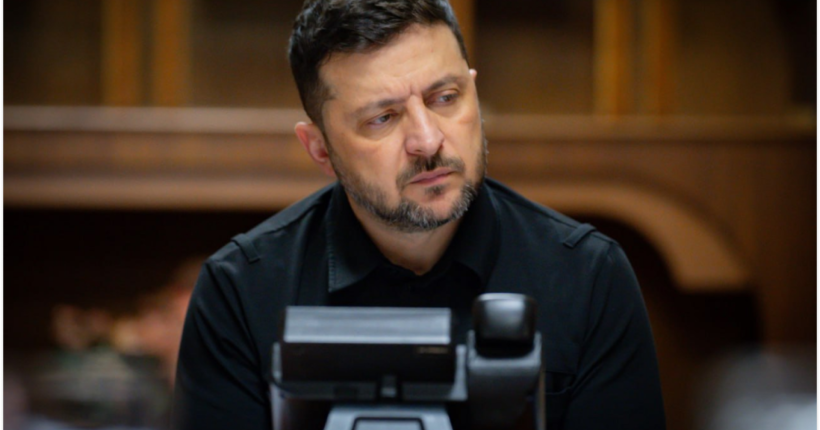 Зеленський відвідає Париж 17 листопада для переговорів з Макроном