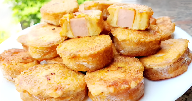 Найшвидші пиріжки з картоплі та ковбаси — рецепт, що смакує навіть дітям