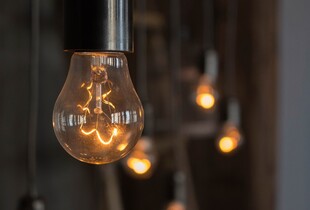 Російські окупанти знову пошкодили енергооб’єкт на Чернігівщині: частина регіону без світла