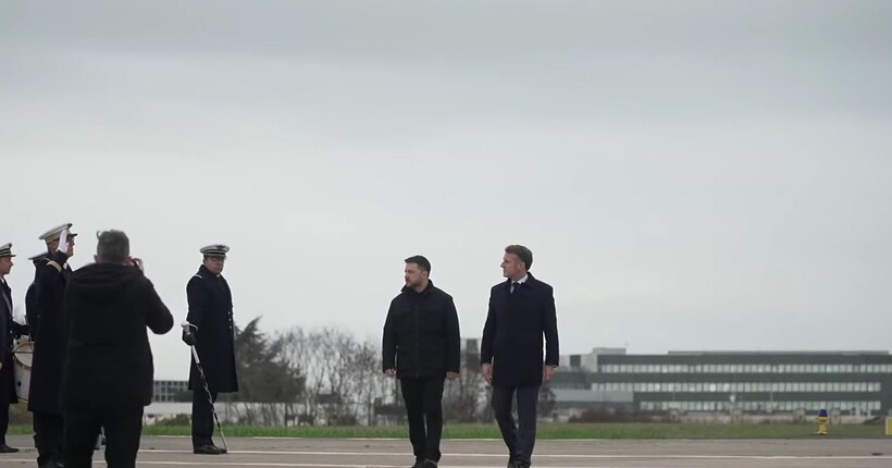 Зеленський прибув до Франції з офіційним візитом (відео)
