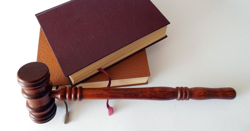 Суд зобов’язав чоловіка, який зламав акаунти знаменитостей у X, повернути $5,4 млн у криптовалюті