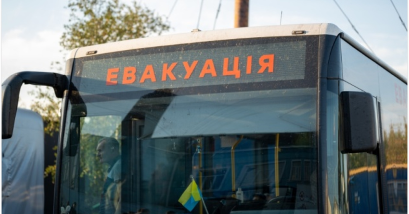 У Запорізькій області примусово евакуюють 105 дітей з батьками з двох громад