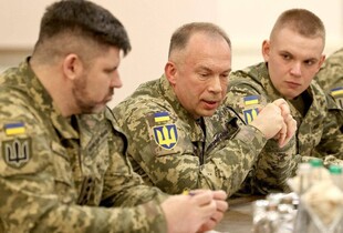 Обговорили посилення оборони та Deep Strike: Сирський провів зустріч із міністром Сухопутних військ США