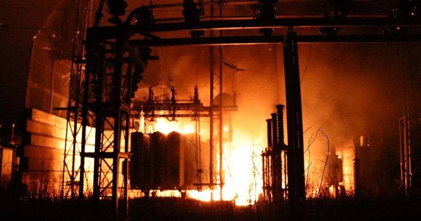 Росіяни скаржаться на ураження підстанцій на Курщині: частина області без світла