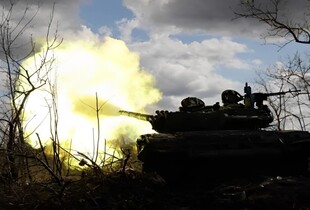 Окупанти готують штурм Сіверська з технікою - 11 АК