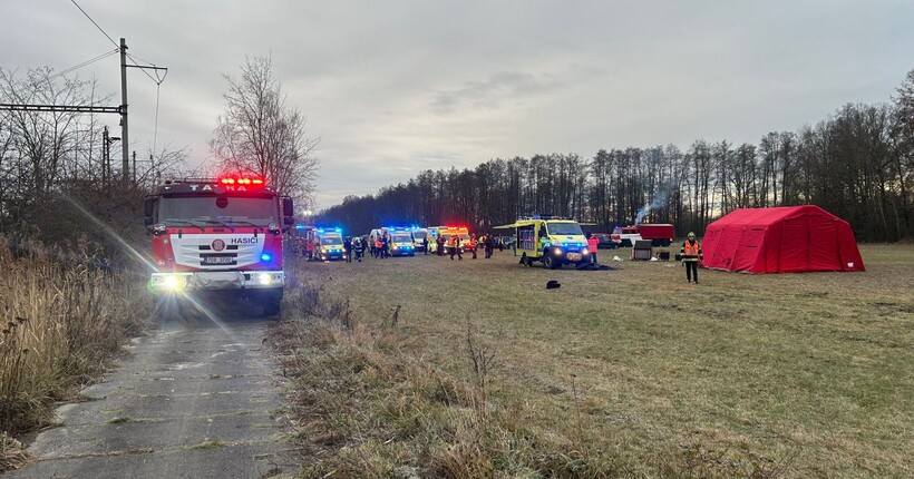 У Чехії зіштовхнулися два потяги: понад 40 постраждалих