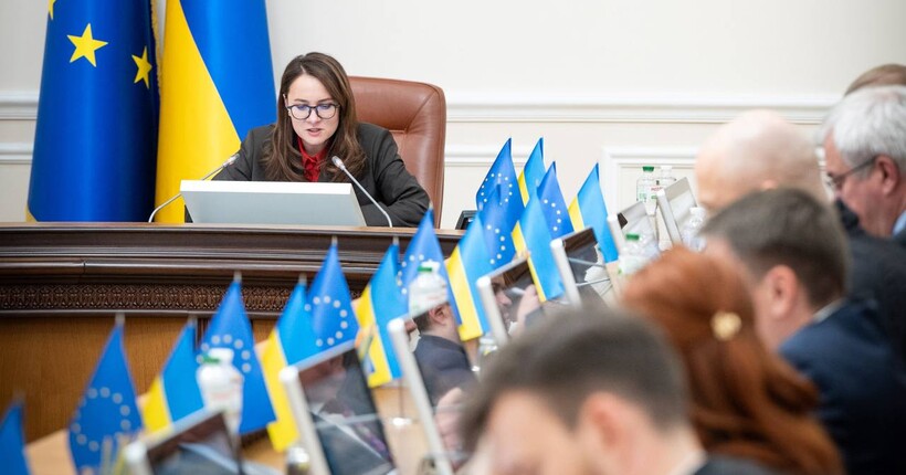 Уряд посилює захист дітей в Україні: нові рішення до Всесвітнього дня дитини