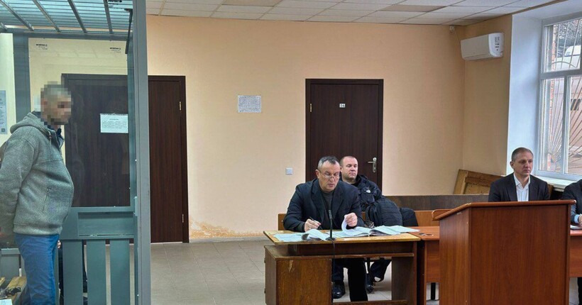 Прокуратура наполягає на довічному ув’язненні чоловіка, який смертельно побив немовля