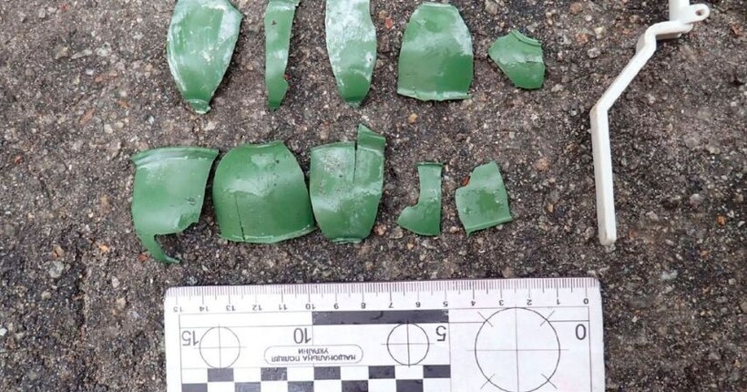 Поліція затримала 35-річного киянина, який здійснив напад на магазин і погрожував касирці гранатою