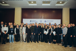 Ворог зруйнував 800 лікарень та завдав понад 2000 ударів по медичній системі: у Дніпрі пройшов форум прифронтових міст