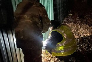 В Житомирі знайшли матір залишеного біля смітнику новонародженого немовля