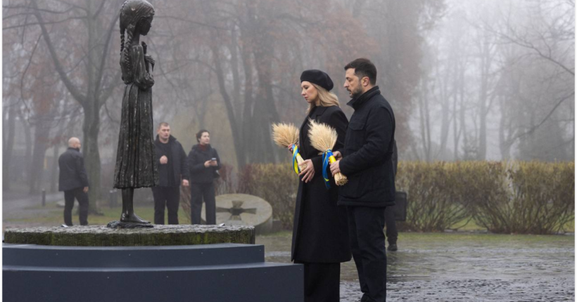 Зеленський із дружиною вшанували пам'ять жертв Голодоморів