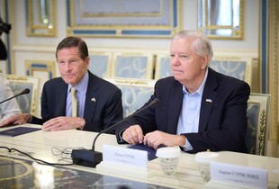 Мирний план: сенатор Грем заявив, що Трамп підштовхне Україну та росію до миру