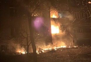 Росіяни вдарили по житловому будинку у Запоріжжі: перші деталі (відео)