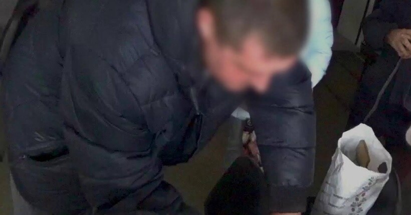 У Києві поліцейські викрили ріелтора, який незаконно продав квартиру померлого клієнта своїй дружині