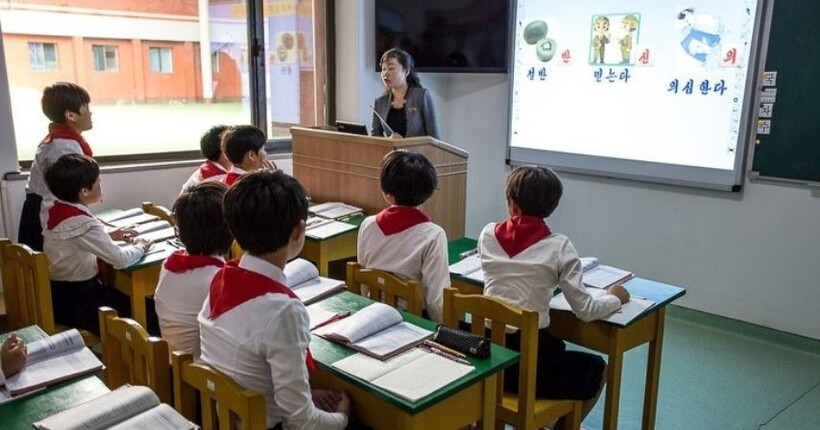 В школах Північної Кореї російська мова стане обов'язковою