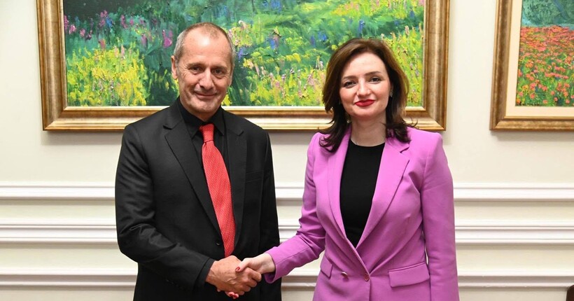 У МЗС України закликали МКЧХ забезпечити безперешкодний доступ до полонених у рф та припинити катування