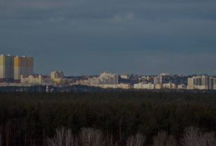 На Київщині близько 70 000 родин залишилися без світла через російські обстріли