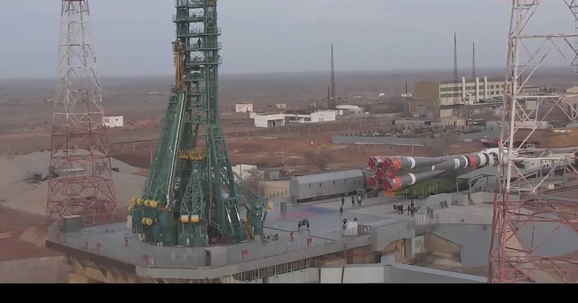 росія вперше залишилася без можливості запускати людей у космос