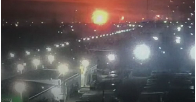 ЗСУ вразили авіазавод, НПЗ та нафтотермінал на території росії