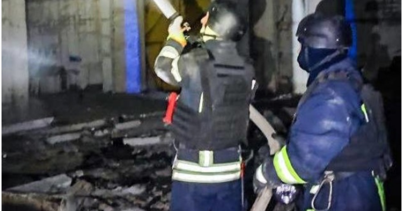 росія атакувала Одещину дронами, виникли пожежі у двох будівлях