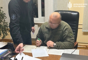 Директора виправнох колонії впіймали на 