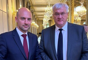 Сибіга у Парижі зустрівся з французьким колегою Жаном-Ноелем Барро