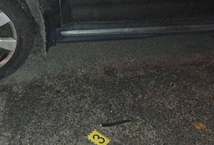 У Києві затримали чоловіка, який з ножем нападав на перехожих