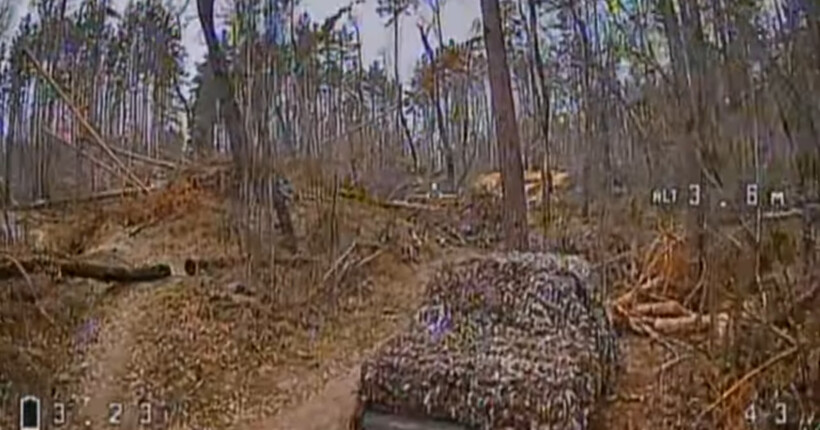 Прикордонники на Північному напрямку знищили російську техніку та кулеметну точку (відео)