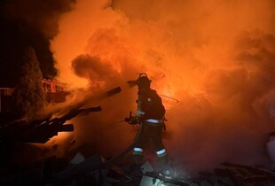 ДСНС показала наслідки серії авіаударів по Слов'янську (фото)