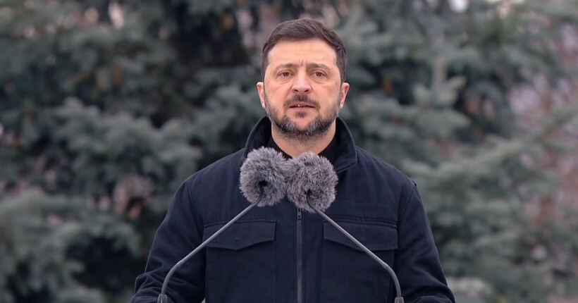 Україна стоїть так, що з нами змушений рахуватися весь світ - Зеленський