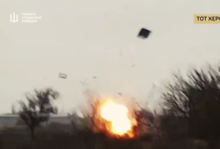 Бійці ГУР МО та Рух опору знищили авто та довх росіян, які вчиняли злочини у Бучі (відео)