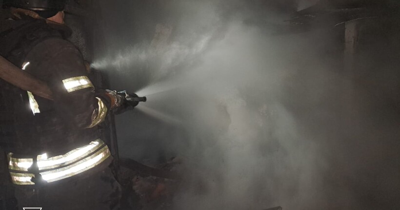 Удари по Донеччині: в ДСНС показали кадри наслідків (фото)