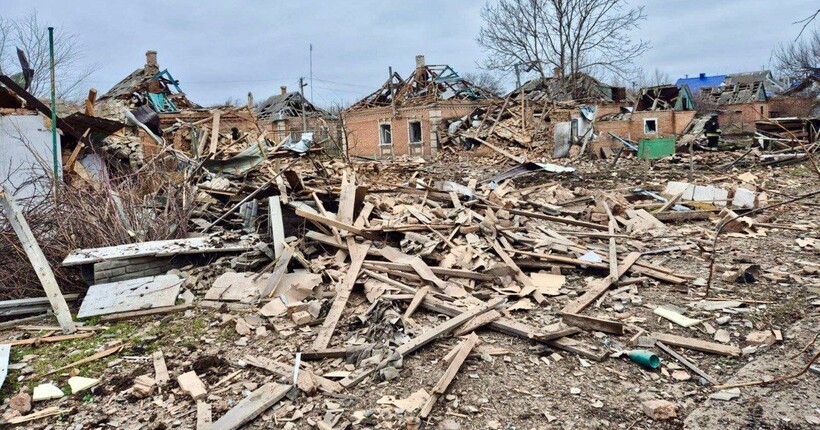 Росіяни завдали авіаудар по Оріхову: є постраждала