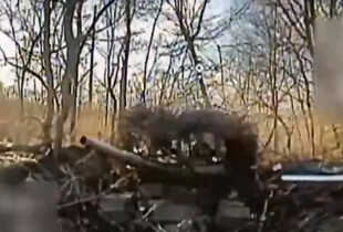 Прикордонники знищили захований російський танк та укриття на Курщині (відео)