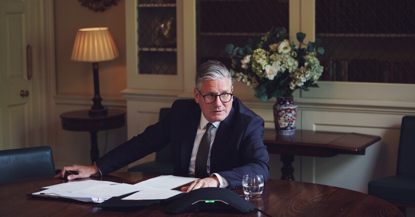 Британія відповіла на заяву Трампа про те, що Європа багато говорить про Україну, але 