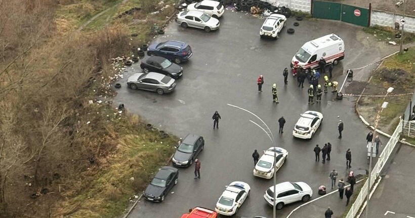 У Дарницькому районі Києва пролунали вибухи: що відомо