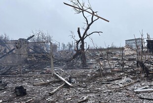 Росіяни завдали майже 2000 ударів по Донеччині за добу: пошкоджено інфраструктуру