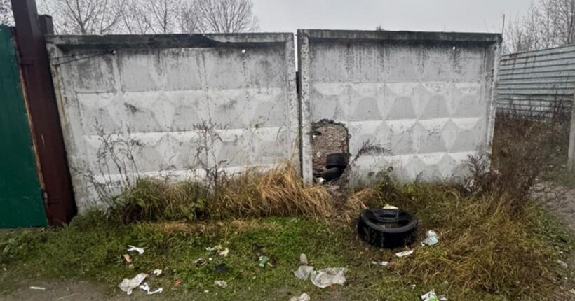 Вибухи у Дарницькому районі Києва розслідують як теракт - прокуратура