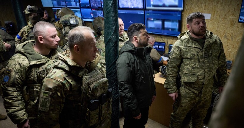 Зеленський відвідав передовий командний пункт 14 ОМБр у Куп'янську