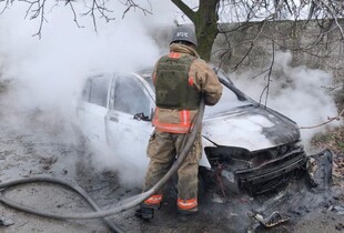 Росіяни обстріляли Дніпропетровщину: пошкоджено підприємство та заклад освіти