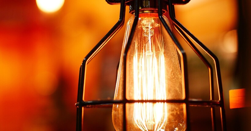 Нічна атака на енергосистему: Міненерго повідомило про знеструмлення в регіонах