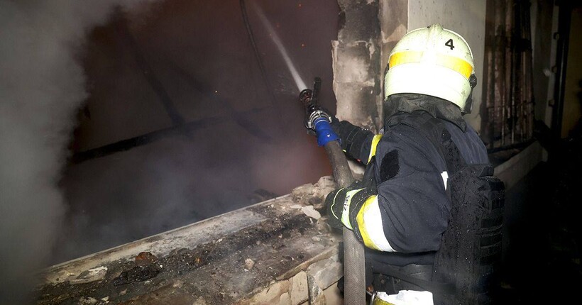 Внаслідок обстрілу рф без світла залишилось понад мільйон абонентів – МВС